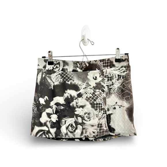 Urban Outfitters Handbags - Urban Outfitters Grace Mesh Printed Micro Mini Skort Urban Outfitters